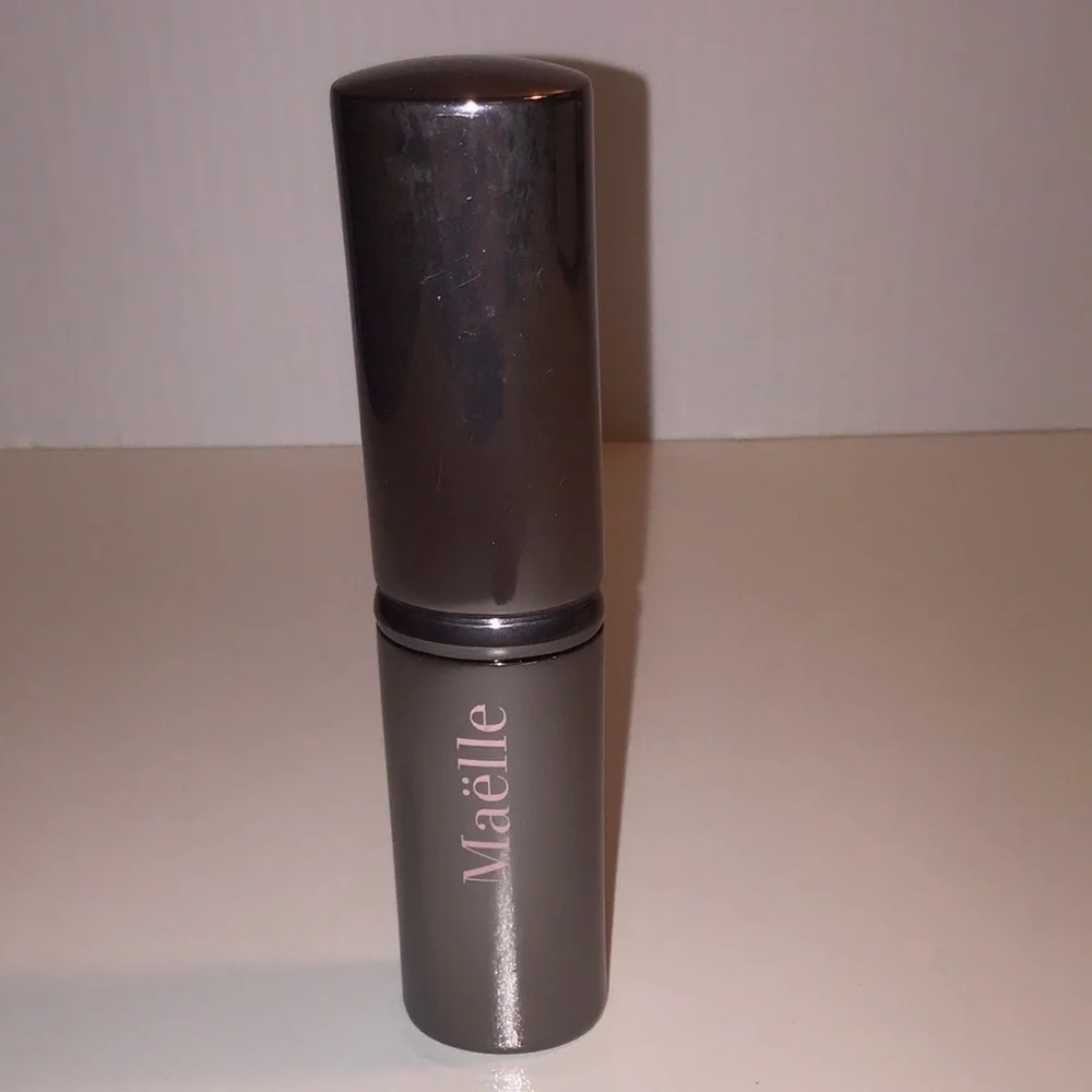 Maelle beauty Retractable Kabuki Brush NEW